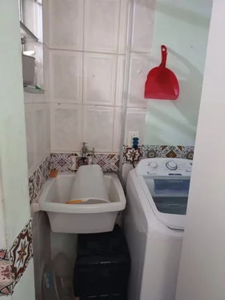 Imagem APARTAMENTO COM ÓTIMA LOCALIZAÇÃO,COM VISTA LATERAL PARA O MAR