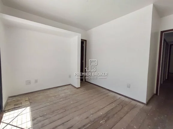 Imagem Cobertura à venda, 130 m² por R$ 900.000,00 - Vale do Paraíso - Teresópolis/RJ