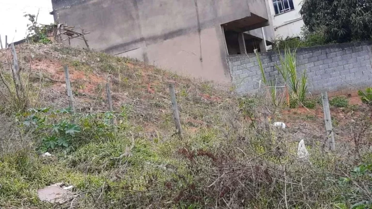 Imagem Lote à venda, no Loteamento Vale das Rosas, em Barbacena, Grogotó, 360m2