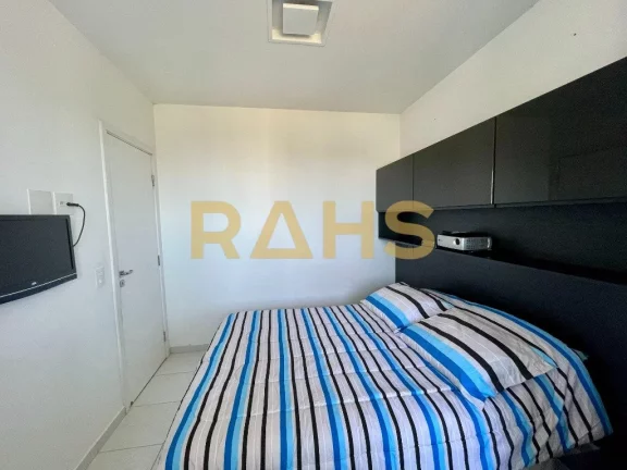 Imagem Cobertura Semi-mobiliada à venda com 1 suíte e 2 quartos, 2 vagas individuais de garagem no melhor...