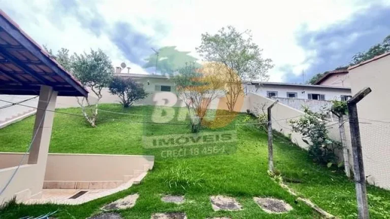 Imagem Casa para Venda em São Roque, Jardim Das Flores, 3 dormitórios, 2 suítes, 1 banheiro, 4 vagas