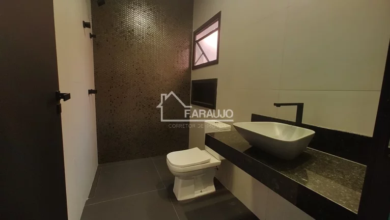 Imagem Casa em Condomínio à venda em Aldeia da Mata com 260m² 3 suítes, 4 vagas