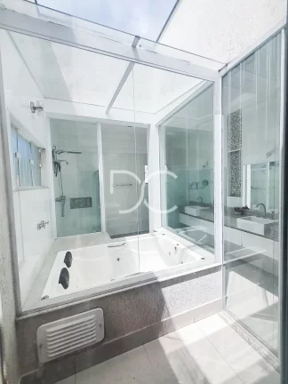 Imagem Ibiti Royal Park - Venda Sobrado | AT 250 m² | AC 230 m² | 3 Dormitórios | 3 Suítes | 4 Banheiros | 4 Vagas