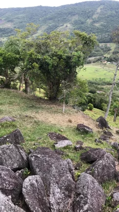 Imagem Terreno à venda em Garopaba-SC, bairro Macacu, com 10.000m² de área - Oportunidade única!