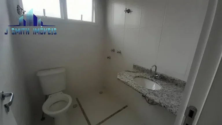 Imagem CASA 212m², ISOLADA EM CONDOMÍNIO NO JARDIM DA GLÓRIA - KM 24.