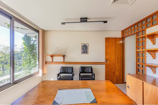 Imagem Sala à venda no bairro Rio Branco - Porto Alegre/RS