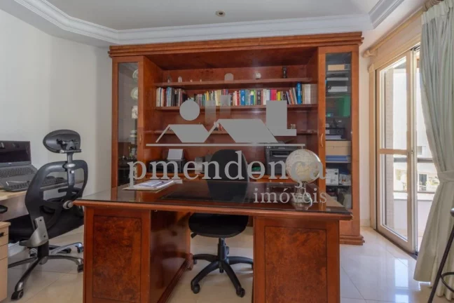 Imagem Apartamento a venda em andar alto com 03 suítes e 4 vagas, 246m²
