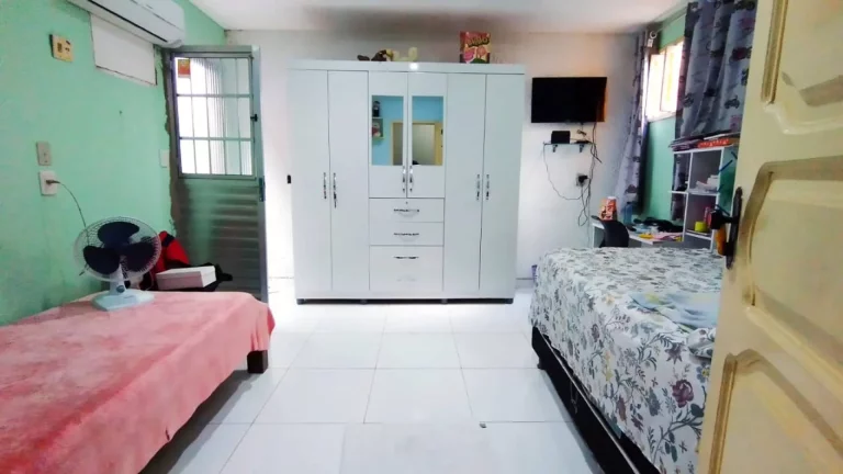 Imagem Casa no Getúlio Vargas - 2/4, Suíte, 2Wc, 145m², 2 Vagas - Confira!