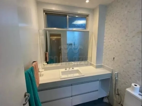 Imagem Copacabana - Residencial › Apartamento com 3 quarto(s) a Venda