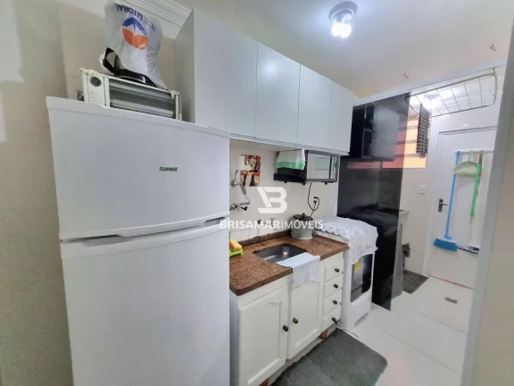 Imagem PITANGUEIRAS- UMA QUADRA DA PRAIA, LOCALIZAÇÃO ESPETACULAR , GARAGEM NO PRÉDIO.