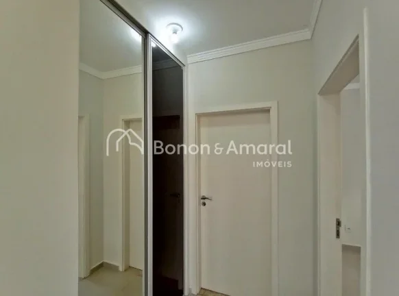 Imagem Excelente casa térrea, desocupada e pronta para morar, localizada no Condomínio Madre Maria Vilac,...