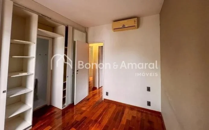 Imagem Casas no Loteamento Villa Bela, na região de Mansões Santo Antônio

More em um charmoso condomini...