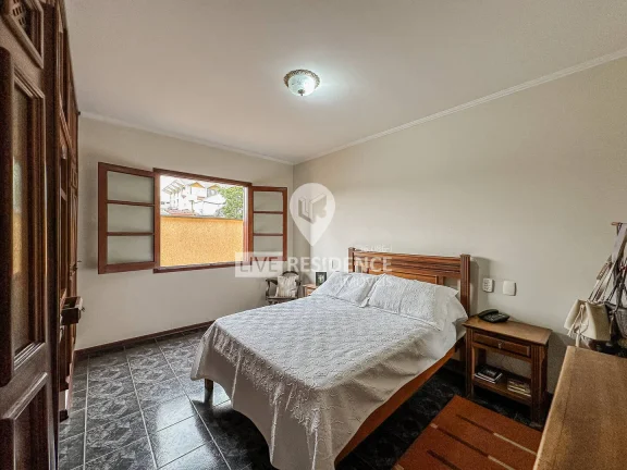 Imagem Casa Completa com Espaço Gourmet e Piscina - Live Residence Imóveis