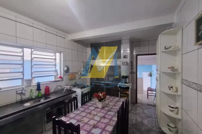 Imagem Sobrado *Baeta Neves, região valorizada e próxima a comércios, escolas, praças e com fácil aces...