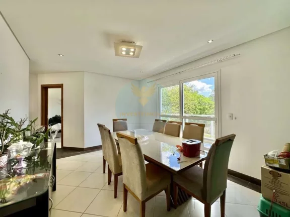 Imagem Casa em Condomínio a Venda no bairro Golf Gardens - Carapicuíba, SP