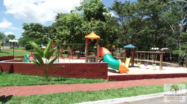Imagem Lote em Condomínio Fechado para Venda em Senador Canedo, Residencial Villa Verde