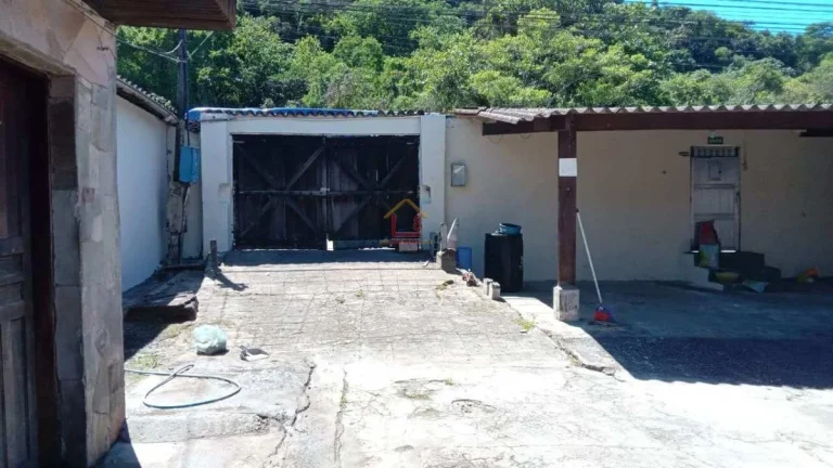 Imagem Galpão para alugar em São Vicente, Japuí, 900m2