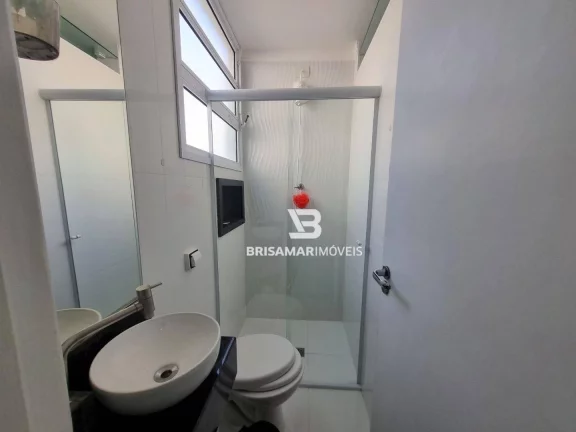 Imagem PITANGUEIRAS- CALÇADÃO , TOTALMENTE REFORMADO E DECORADO, GARAGEM.