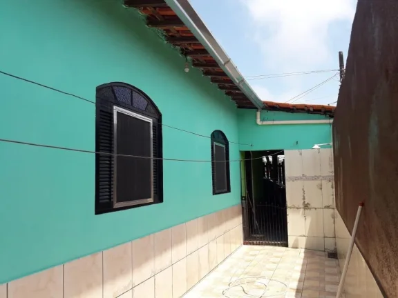 Imagem Casa para Venda em Itanhaém, Jardim Regina, 2 dormitórios, 2 banheiros, 2 vagas