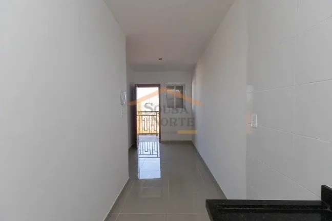 Imagem Apartamento com 33,20m², dispõe de 2 dormitórios, sala para dois ambientes, cozinha com gabinete ...