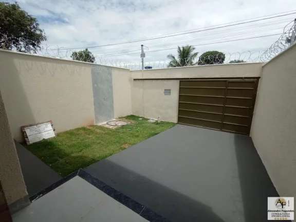 Imagem Casa para Venda em Aparecida de Goiânia, SETOR COLONIAL SUL, 2 dormitórios, 1 suíte, 2 banheiros, 2 vagas
