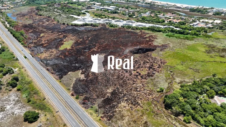 Imagem Terreno Comercial e Residencial Entre Guarajuba e Itacimirim