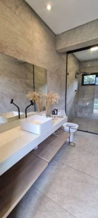 Imagem Casa com 6 dormitórios sendo 3 suítes e 1 master com closet à venda, 517 m² por R$ 2.200.000 - Condomínio Vivendas do Lago - Sorocaba/SP