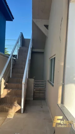 Imagem CASA TRIPLEX DE FRENTE PARA MAR EM INTERLAGOS / VILA VELHA - ES