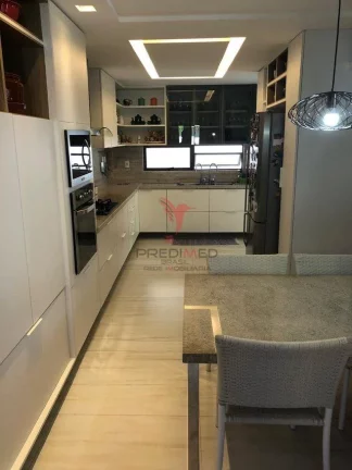 Imagem Casa á venda em condomínio fechado bougainville