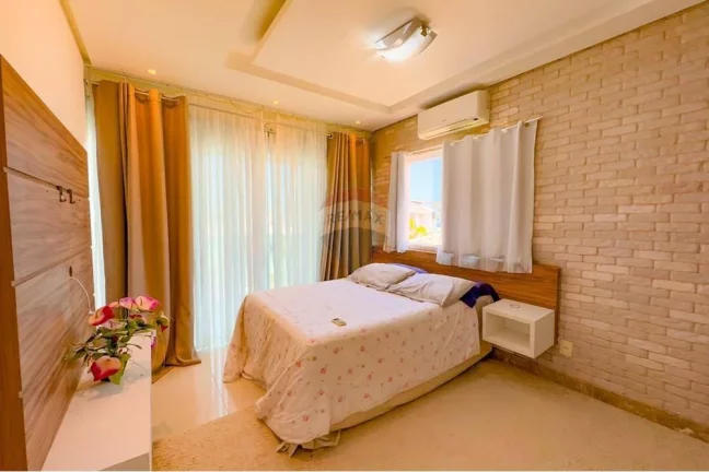 Imagem Casa com 4 Quartos à Venda, 