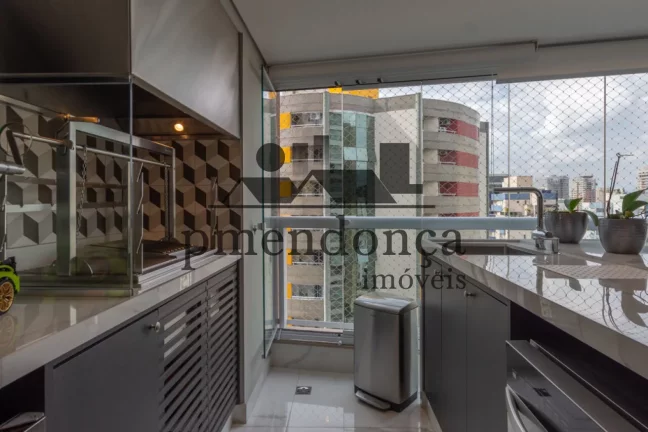 Imagem Belíssimo apartamento em Perdizes com 3 suites e 4 vagas, 172m² mobiliado.