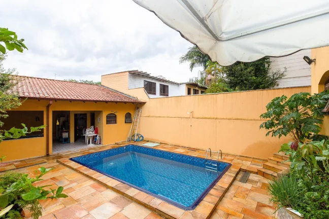 Imagem ALTO BOA VISTA NOBRE SOBRADO 393,00 M 4 DORMITÓRIOS 1 DELES SUÍTE 3 SALAS ÁREA DE RECEPÇÃO ESCRITÓRIO PISCINA SALÃO FESTAS ÁREA GOURMET 3 VAGAS