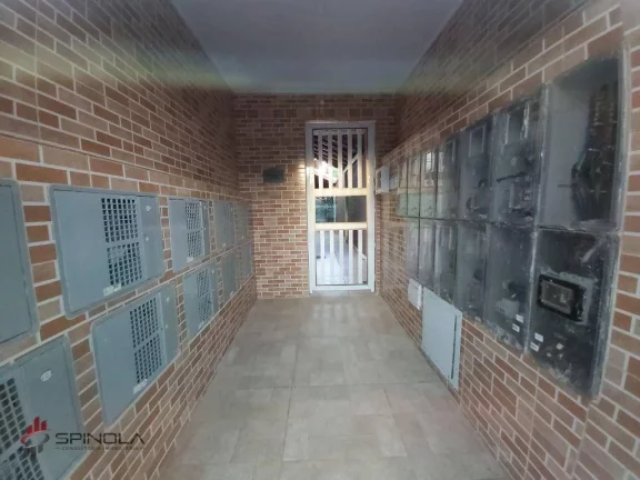 Imagem Sobrado com 2 dormitórios à venda, 52 m² por R$ 295.000,00 - tude basto - Praia Grande/SP