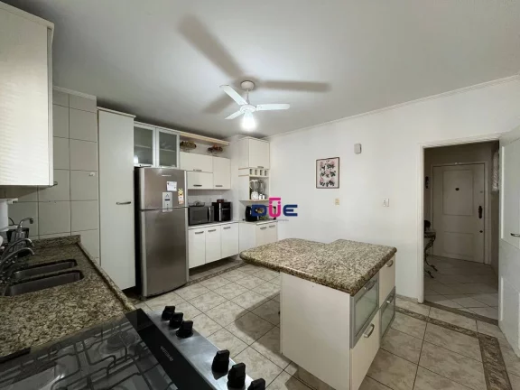 Imagem Apartamento com 3 dormitórios à venda, 106 m² por R$ 650.000,00 - Ponta da Praia - Santos/SP