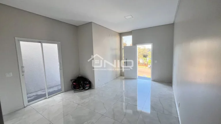 Imagem Casa Suíte + 2 Quartos Parzianello / Aeroporto