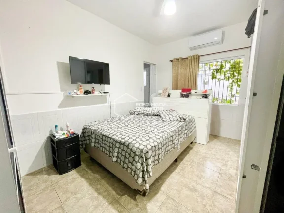 Imagem Terreno de 250 m² e 188,08m² de área construída, com excelente aproveitamento de espaço!

Casa ...