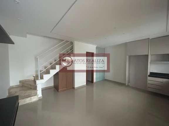 Imagem Sobrado à Venda no Jardim Santa Cruz, SP, 2 Suítes, 70m²