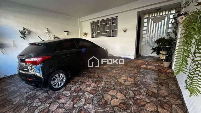 Imagem Casa com 4 dormitórios à venda, 250 m² por R$ 800.000,00 - Jardim Santa Mena - Guarulhos/SP