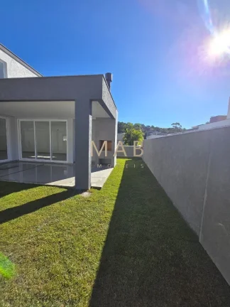 Imagem Casa Terra a Venda em condomínio fechado na Cachoeira do Bom Jesus, Florianópolis-SC!