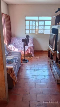 Imagem Casa com 3 dormitórios à venda, 80 m² por R$ 250.000,00 - Setor Santos Dumont - Itumbiara/GO