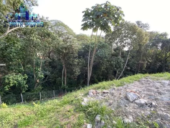 Imagem TERRENO COM 658m², COM PROJETO.
- Lote em condomínio, com portaria 24h.
- O "cantinho" mais especi...
