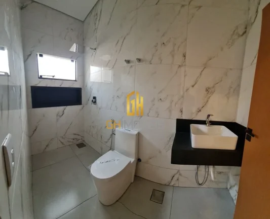 Imagem CA1591

Aceita financiamento!

- Lote com 378 m² e 221 m² de área construída;
- 3 suítes, sendo...