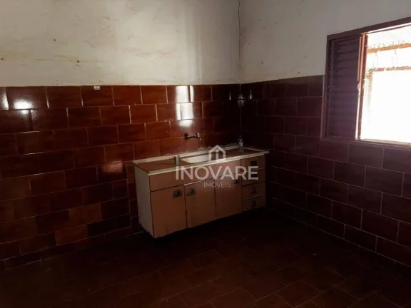 Imagem Casa com 3 dormitórios à venda, 90 m² por R$ 160.000,00 - Jardim Leonora - Itumbiara/GO