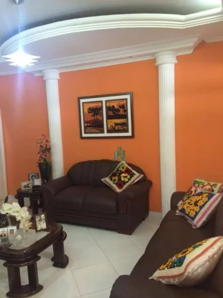 Imagem Sobrado com 3 dormitórios à venda, 120 m² por R$ 750.000,00 - Vila Galvão - Guarulhos/SP