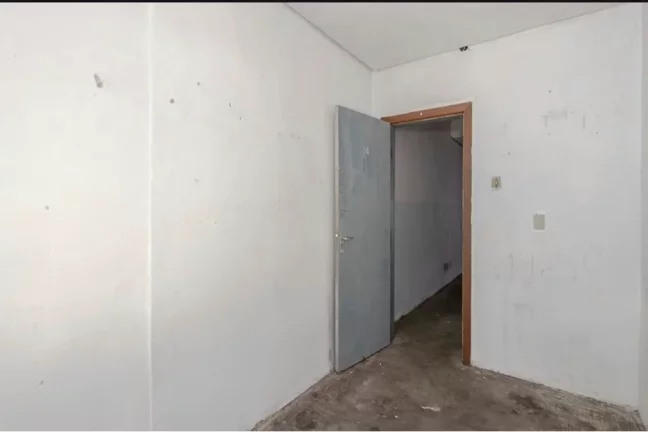 Imagem CHSDS 615 Prédio 612541029-13 - Prédio à venda no bairro Centro Histórico - Porto Alegre/RS