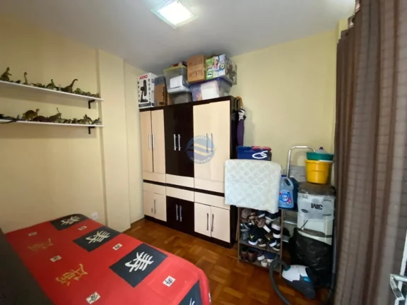 Imagem Apartamento a venda em Santos no Gonzaga quadra da praia.