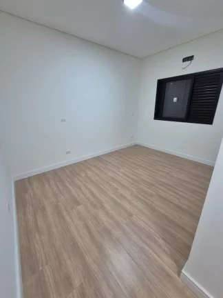 Imagem Sobrado com 3 dormitórios à venda, 168 m² por R$ 950.000,00 - Parque São Luís - Taubaté/SP