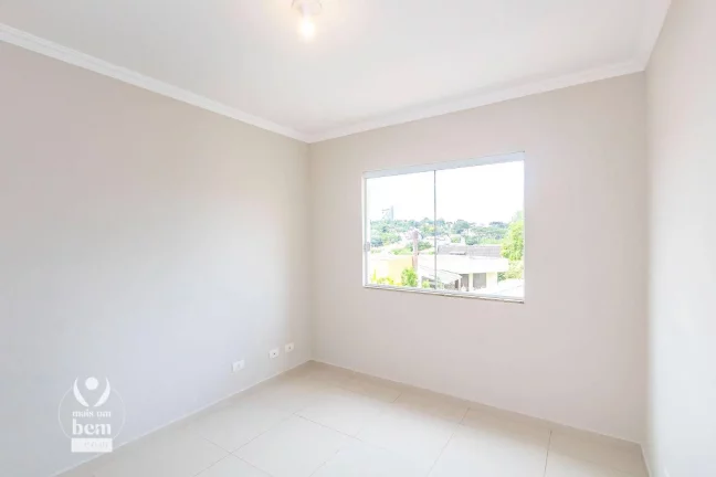 Imagem Sobrado com 4 Quartos, 1 Suite, 3 Vagas, com Lareira e Churrasqueira à venda, 207 m² por R$ 1.200.000,00 - Bom Retiro - Curitiba/PR