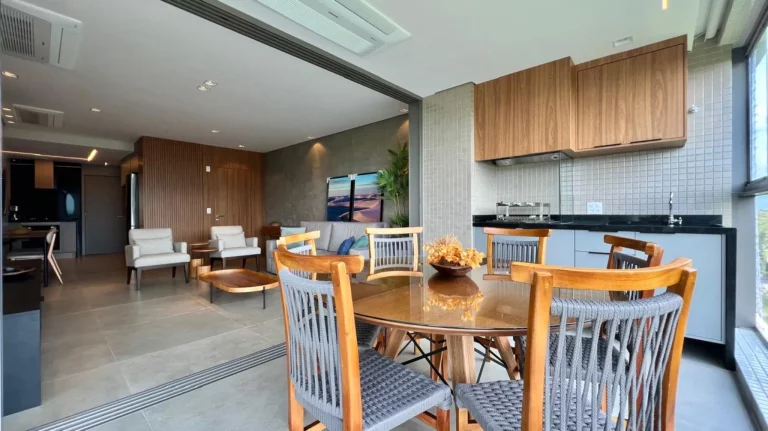 Imagem Apartamento à venda na Riviera de São Lourenço no Módulo 07: 4 quartos, 3 suítes, vista para serra e área de lazer completa!