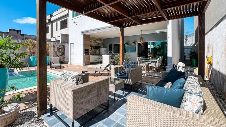 Imagem Casa Duplex Alto Padrão em Morada de Laranjeiras – Serra/ES